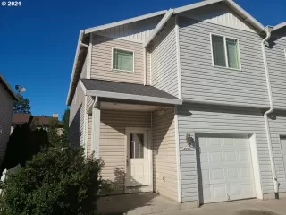 Photo #2: 21038240 Listing