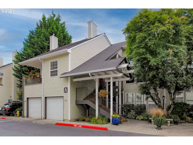 MLS: 21038248 Condo For Sale