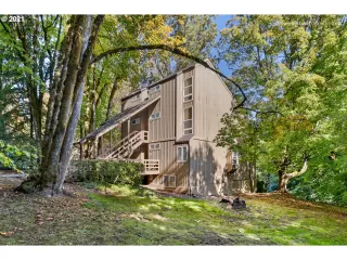 Photo #4: 21038712 Listing