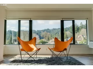 Photo #4: 21039026 Listing