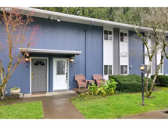 MLS: 21039478 Condo For Sale