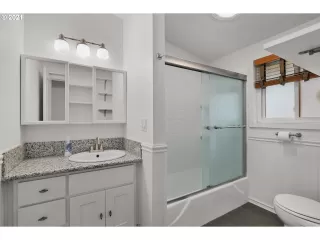 Photo #3: 21039478 Listing 