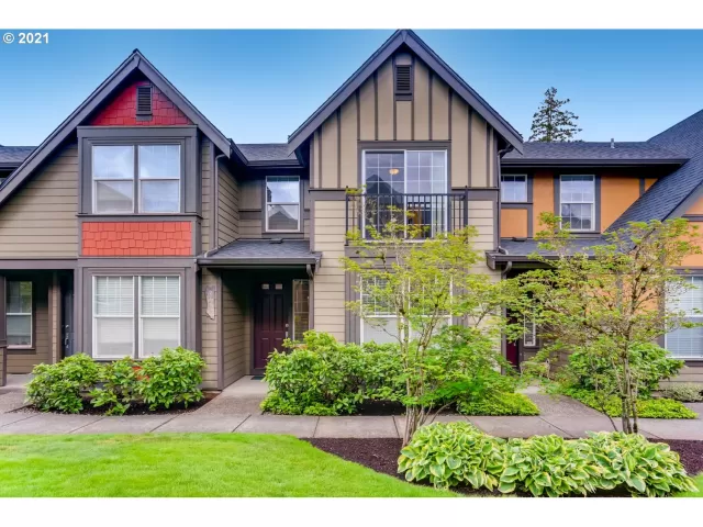 MLS: 21040954 Condo For Sale