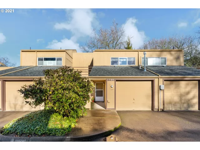 MLS: 21042052 Condo For Sale