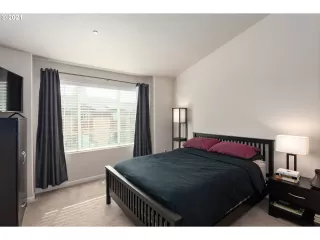Photo #3: 21042633 Listing 