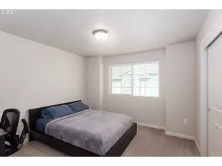 Photo #6: 21042633 Listing 