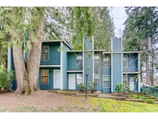 Photo #1: 21042649 Listing