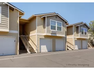 More Details about MLS # 21043575 : 15054 NW CENTRAL DR #804