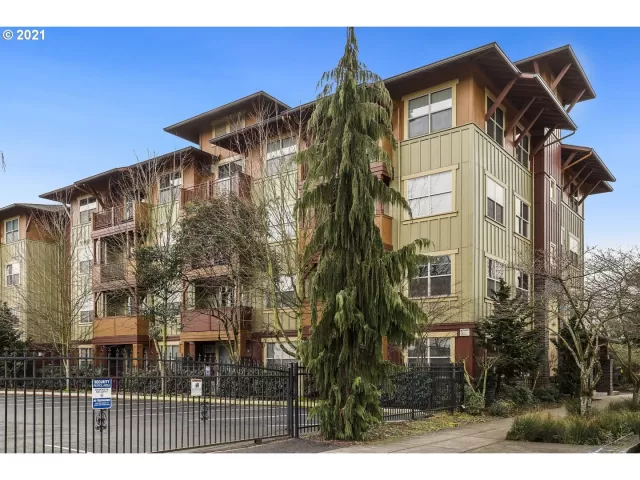 MLS: 21044156 Condo For Sale