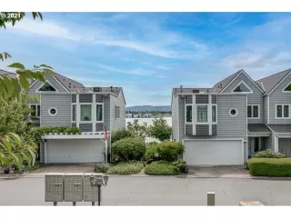 Photo #5: 21044534 Listing 