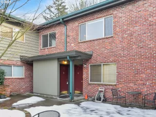 Photo #3: 21044673 Listing