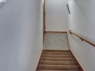 Photo #4: 21044673 Listing