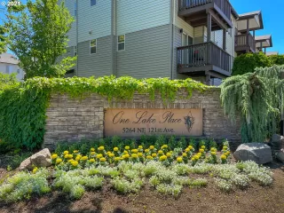 Photo #1: 21045403 Listing