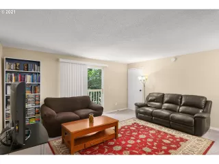 Photo #2: 21046029 Listing