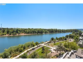 Photo #3: 21046840 Listing 