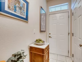 Photo #3: 21046916 Listing