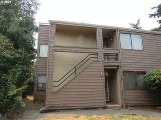 Photo #6: 21046942 Listing