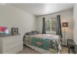 Photo #1: 21048460 Listing