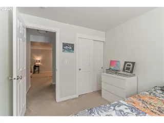 Photo #2: 21048460 Listing