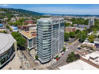 Photo #1: 21048593 Listing