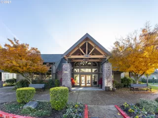 Photo #3: 21048845 Listing