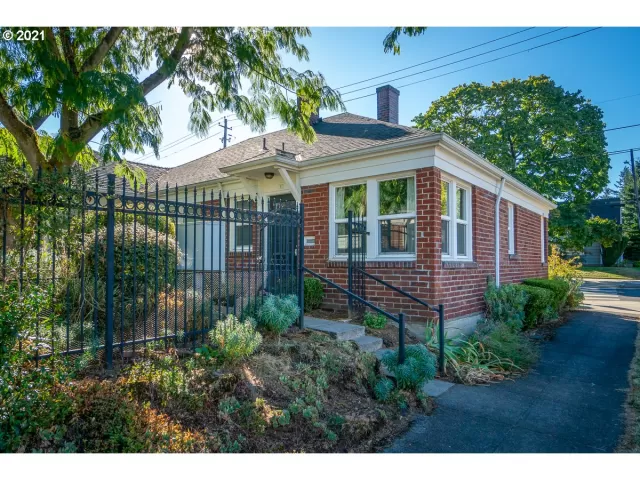 MLS: 21049167 Condo For Sale