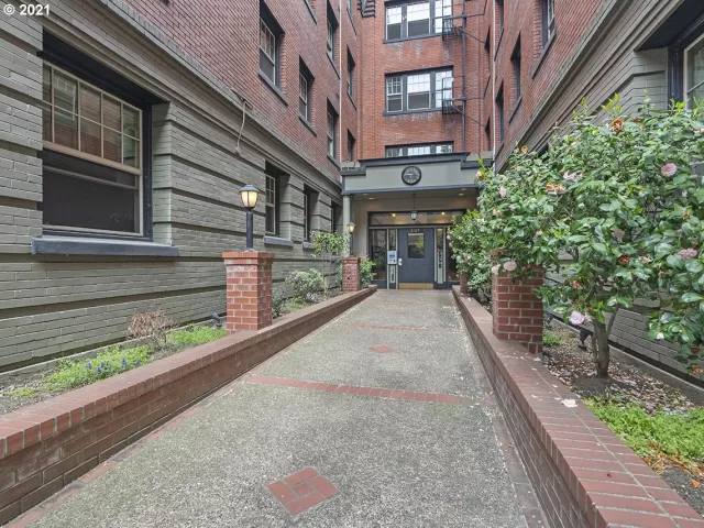 MLS: 21049852 Condo For Sale