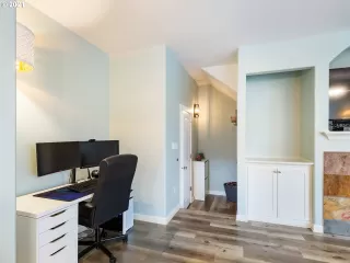 Photo #2: 21050038 Listing 