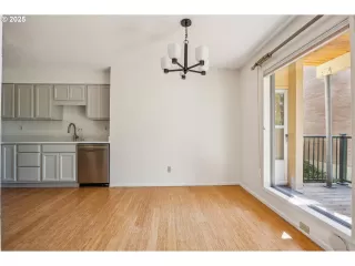 Photo #6: 210502503 Listing 