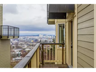 Photo #4: 21050817 Listing 