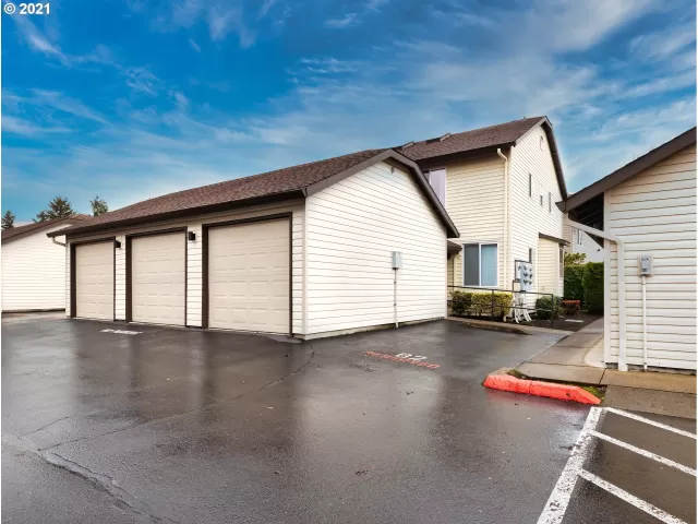 MLS: 21050885 Condo For Sale