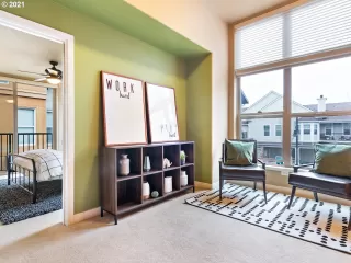 Photo #4: 21050904 Listing