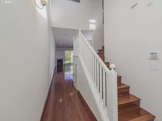 Photo #2: 21051121 Listing 