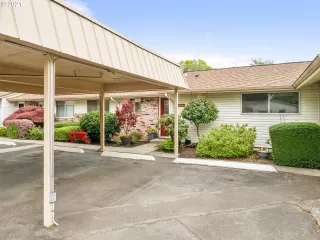 Photo #1: 21051589 Listing 