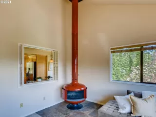 Photo #6: 21053347 Listing 