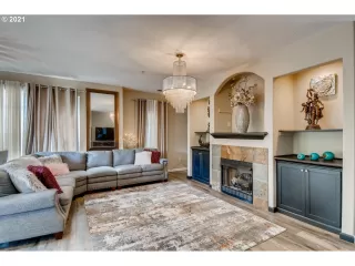Photo #4: 21053680 Listing 