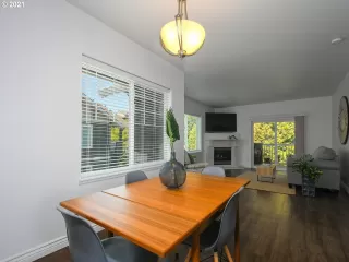 Photo #4: 21053743 Listing