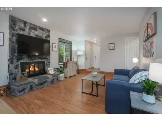 Photo #1: 21054574 Listing