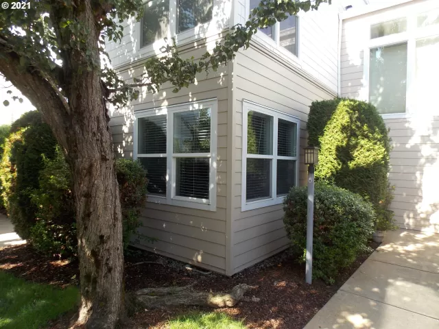 MLS: 21054587 Condo For Sale