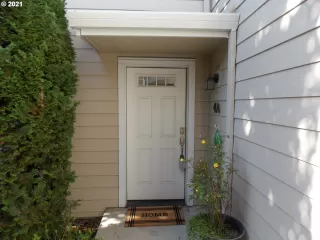 Photo #1: 21054587 Listing 