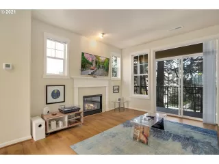 Photo #4: 21055459 Listing 