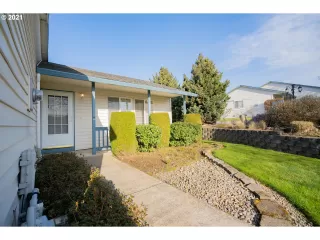 Photo #2: 21055721 Listing