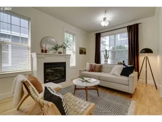 Photo #2: 21057483 Listing 