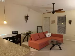 Photo #3: 21057695 Listing