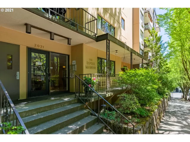 MLS: 21057986 Condo For Sale