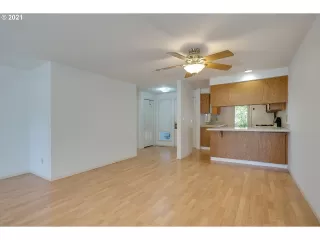 Photo #1: 21058060 Listing