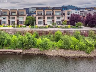 Photo #3: 21058450 Listing