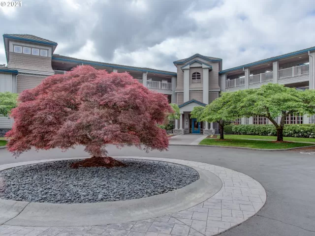 MLS: 21059915 Condo For Sale