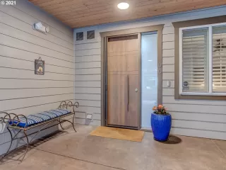 Photo #1: 21059915 Listing