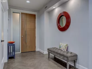 Photo #2: 21059915 Listing